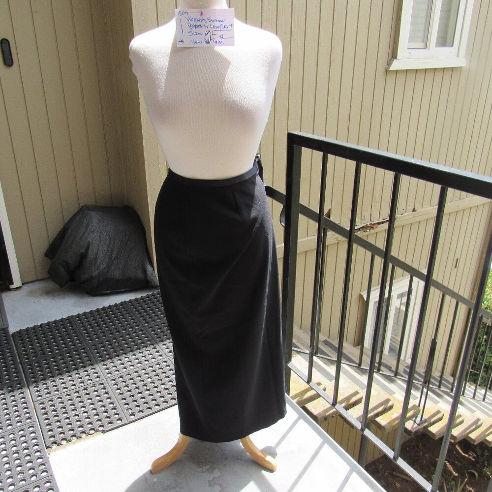 #509  NEW WOMEN'S LONG BLACK SKIRT BY NVGARD  (SIZE 16)